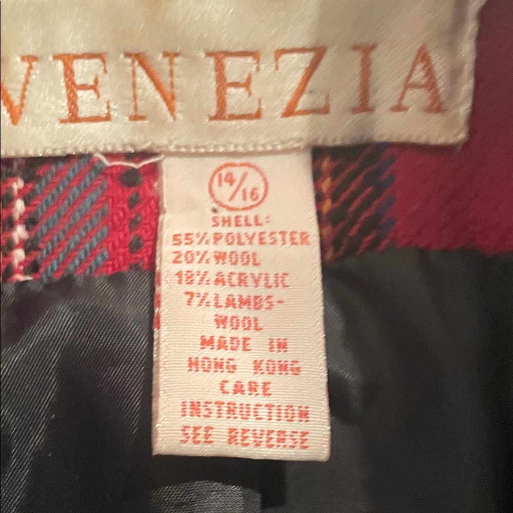 Venezia Women's Bold Red Plaid Blazer14/16 - Picture 7 of 8